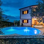 5 Apartman