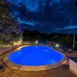 5 Apartman *