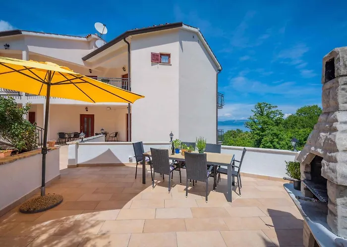 Apartament 5 *